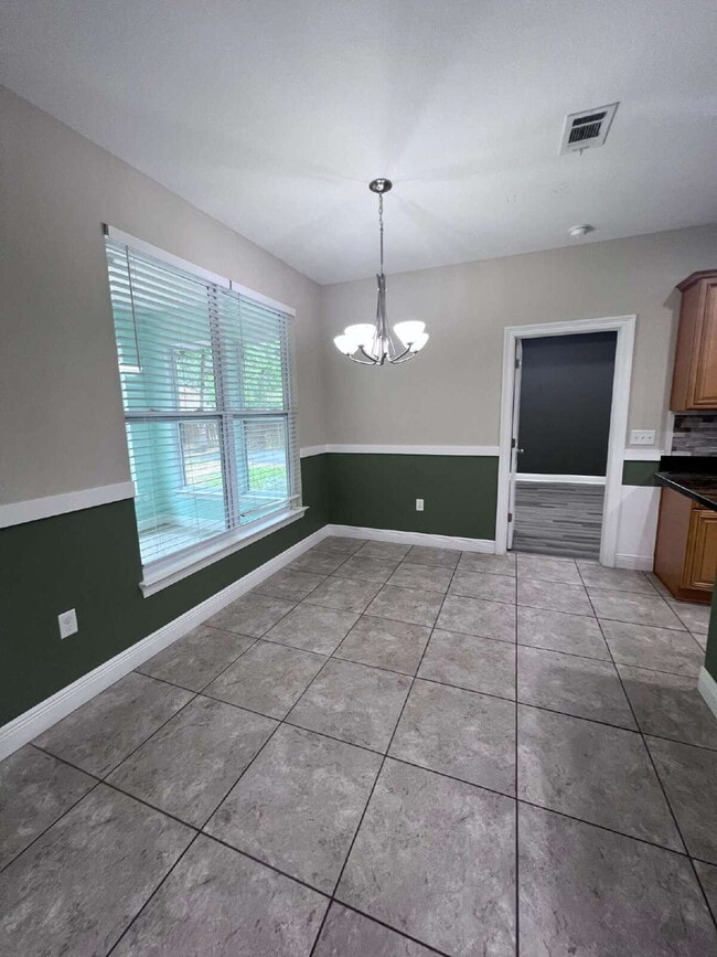Building Photo - 6882 Brocado Ct