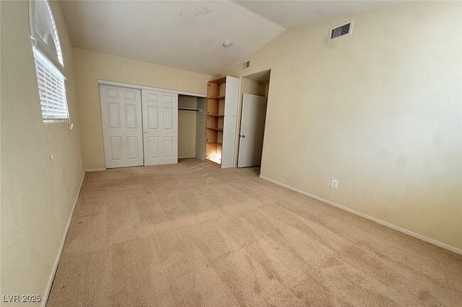 Building Photo - 9300 Cool Creek Ave