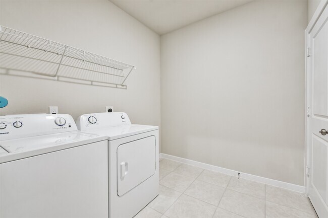 Building Photo - 118 Prairie Dawn Cir