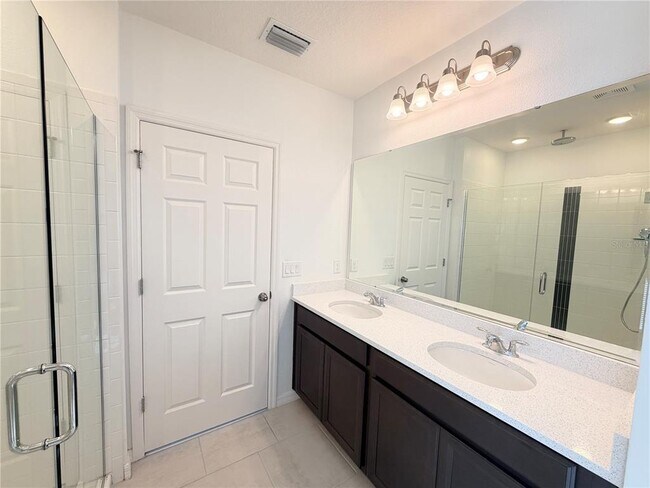 Building Photo - 4629 Bernard Blvd