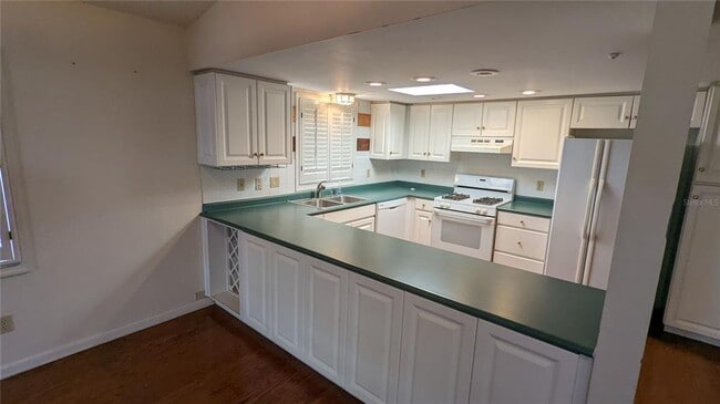 Building Photo - 3112 W San Carlos St