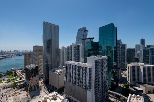 Building Photo - 151 SE 1st St