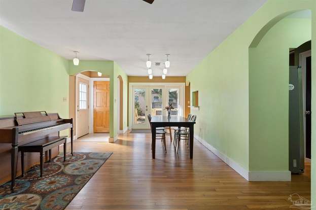 Building Photo - 732 Woodmere Dr