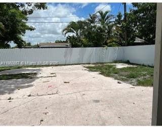 Building Photo - 6411 SW 20th St