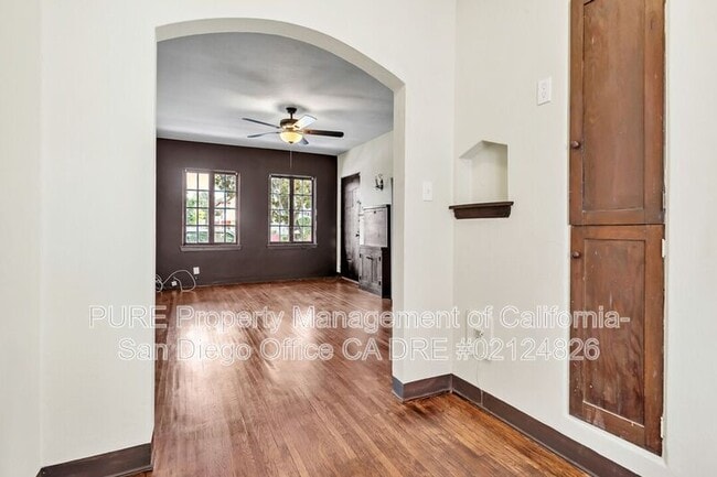 Building Photo - 3705 1st Ave