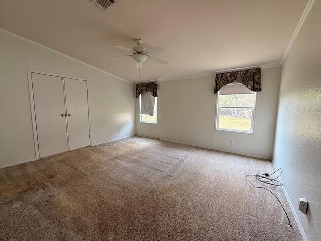 Building Photo - 200 Texas Oak Dr