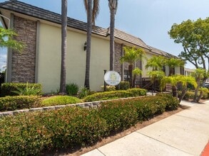Building Photo - 6602 Beadnell Way