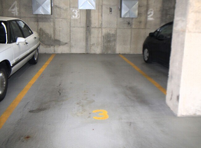 Building Photo - 3303 Grove Ave