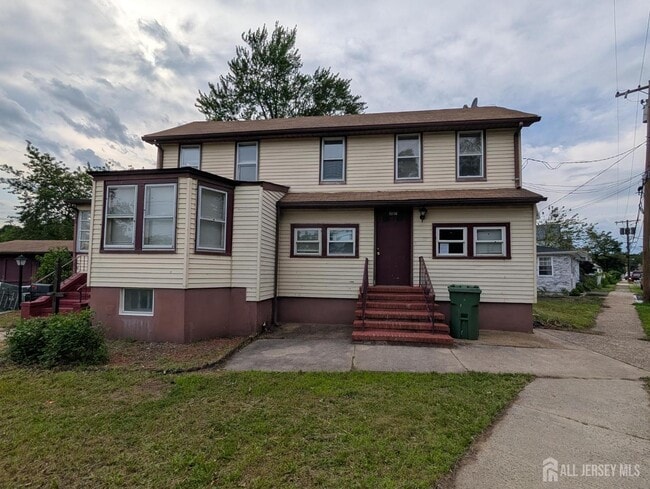 Building Photo - 217 MacArthur Ave