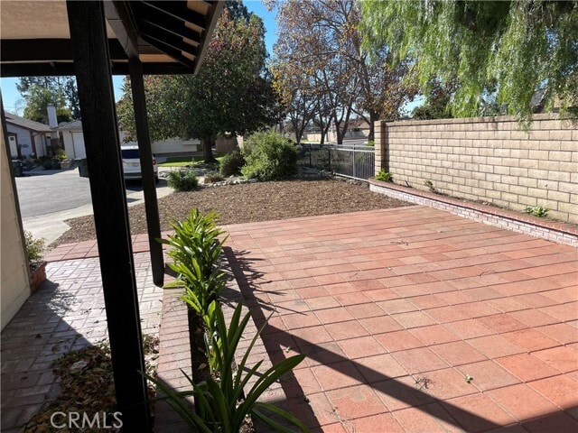 Building Photo - 10104 Bedford Dr