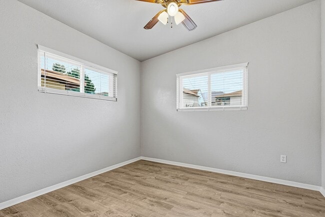 Building Photo - Super Cute 3 Bedroom 2 Bath Home!