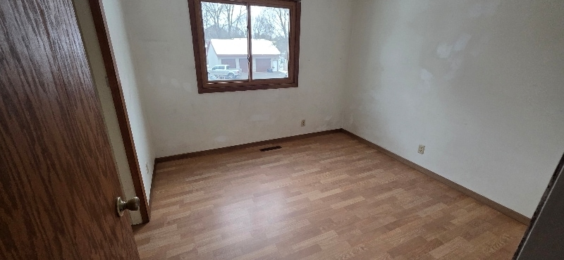 Building Photo - 9201 29th Ave N