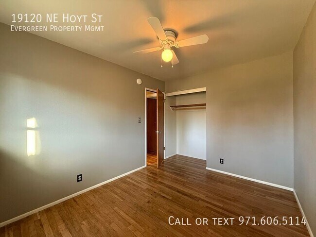 Building Photo - 19120 NE Hoyt St