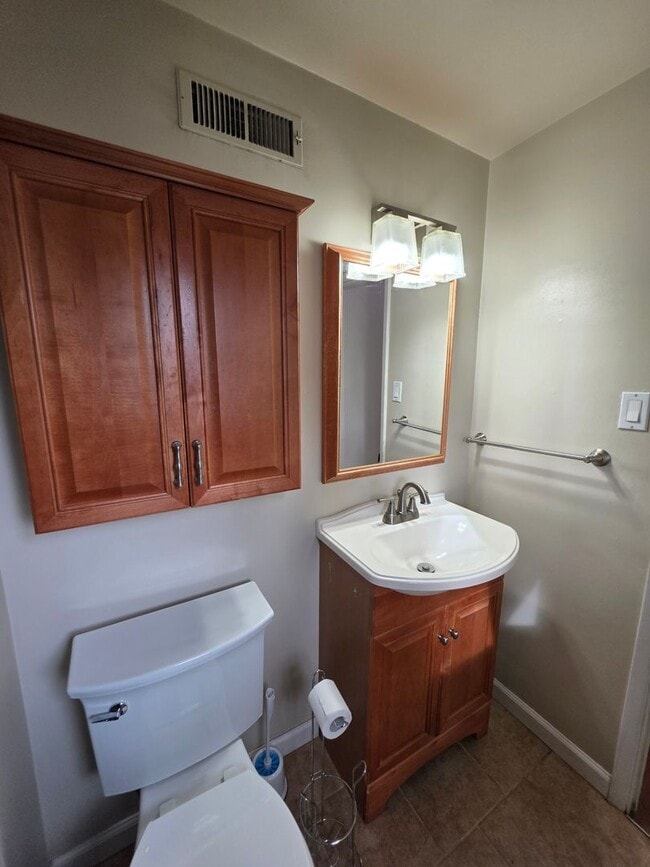 Building Photo - Carolanne Farms