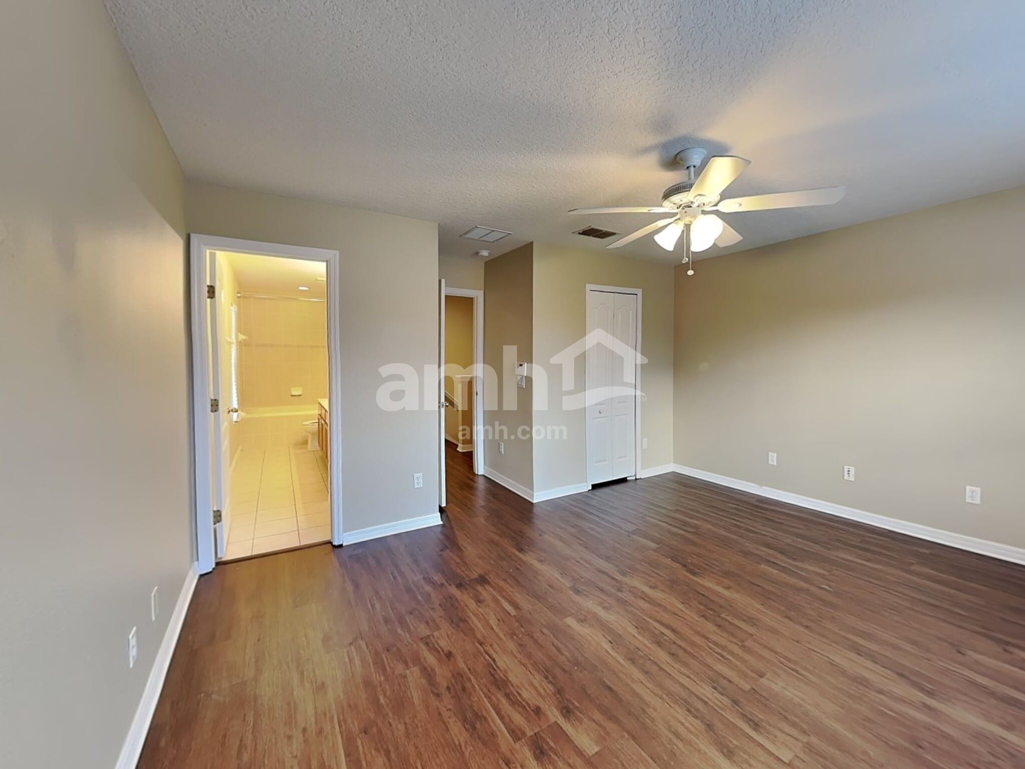 Building Photo - 1720 Portcastle Cir