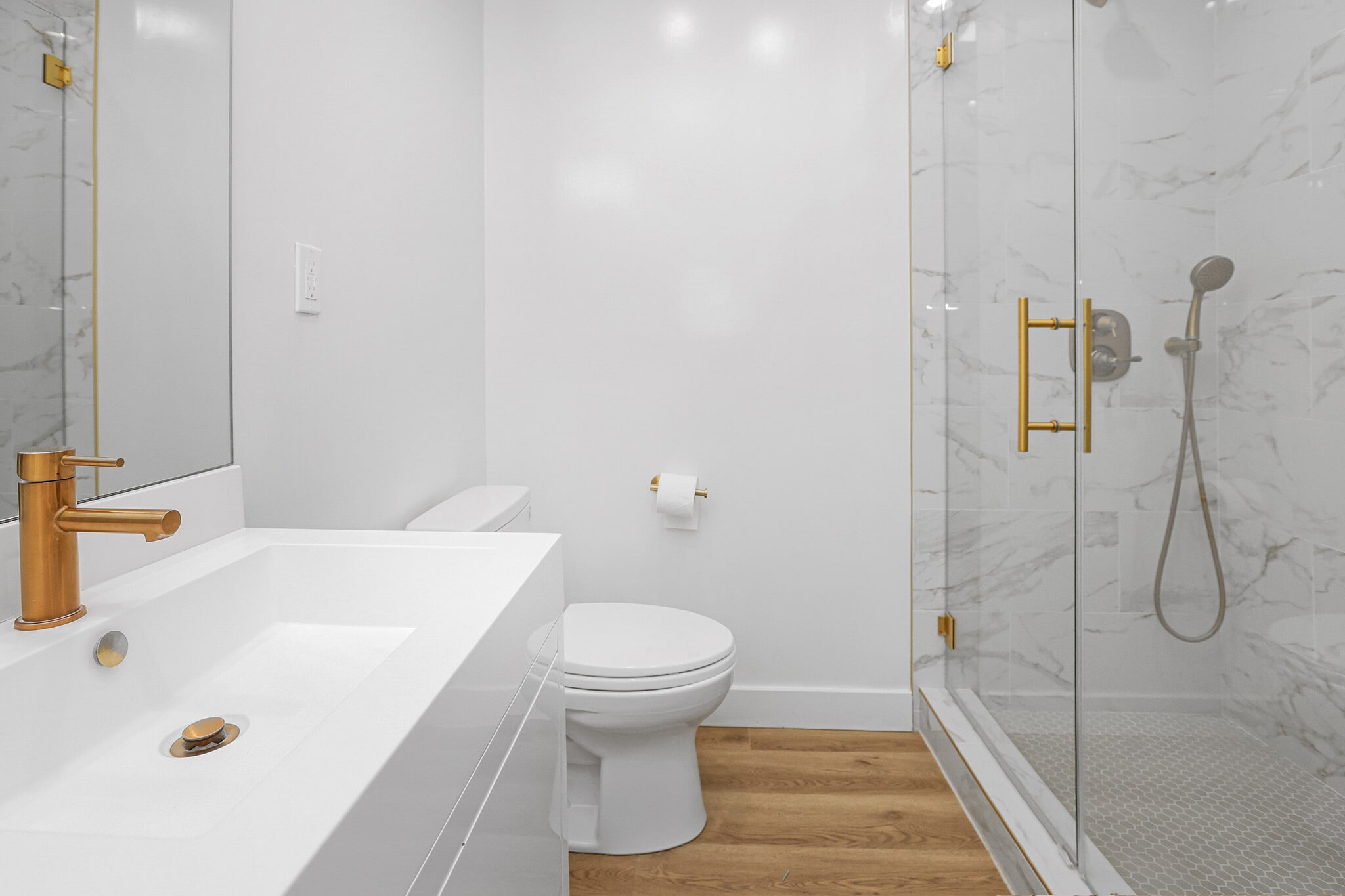 bathroom 2 - 951 N Curson Ave