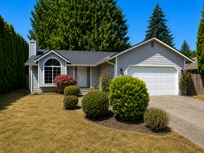Building Photo - Must See 3 BED/2 Bath Rambler in Heart of Tumwater! Available 8/05/26!