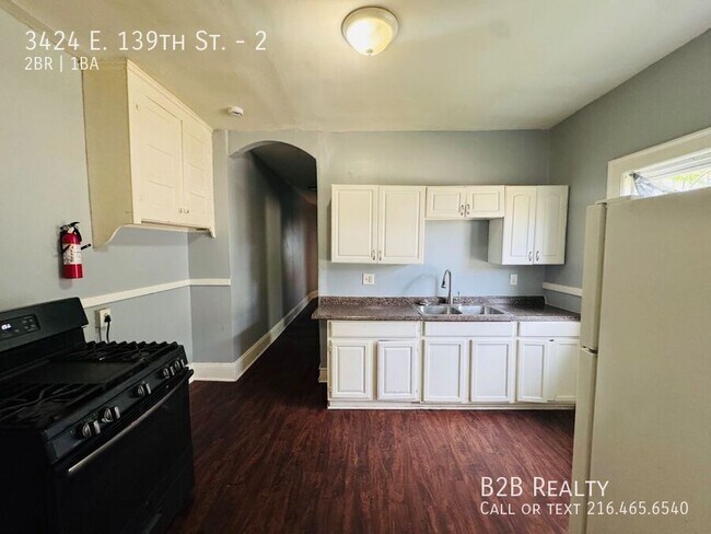 Building Photo - 3424 E 139th St