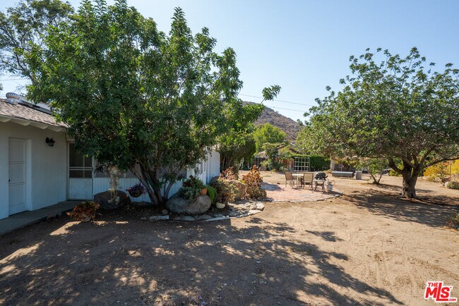 Building Photo - 6739 Garces Ave