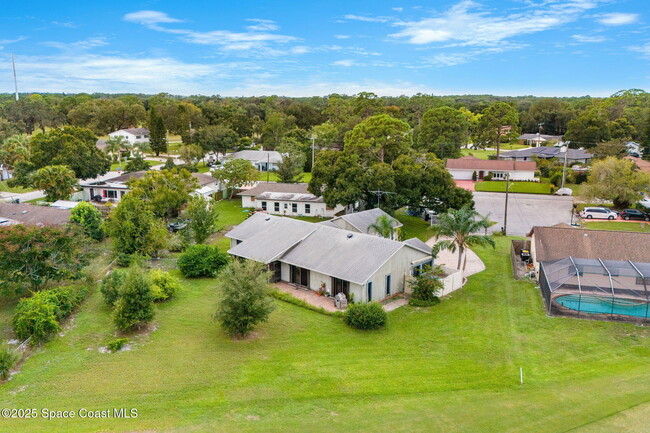 Building Photo - 1387 Gleneagles Ct