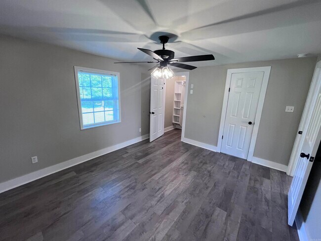 Building Photo - 2584 Black Jack Rd