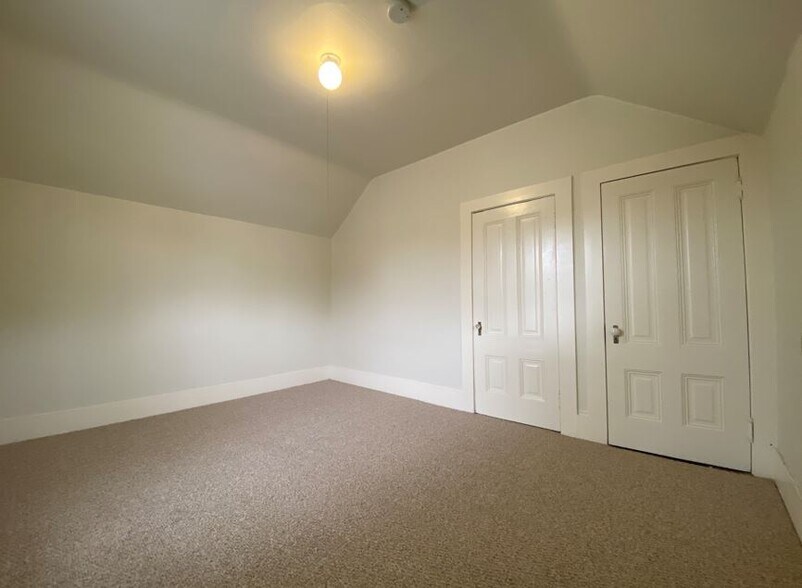 Building Photo - 514 Washington St