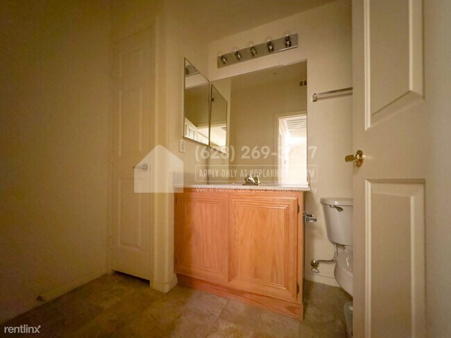 Building Photo - 2 br, 2 bath Condo - 7155 S Durango Dr Uni...