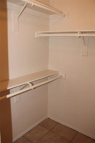 Building Photo - 2136 Coelum Ct