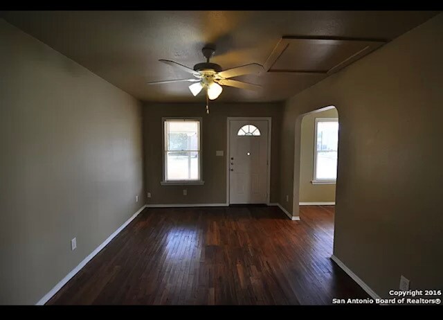 living room/ front door - 1802 Texas Ave