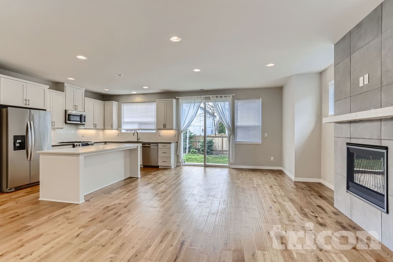 Building Photo - 5035 SE Knapp St