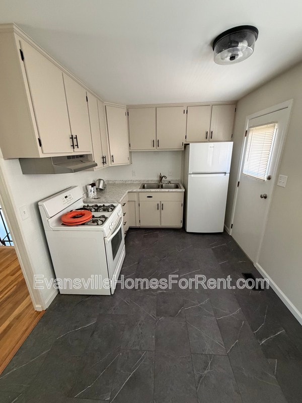 Building Photo - 1309 Alvord Ln
