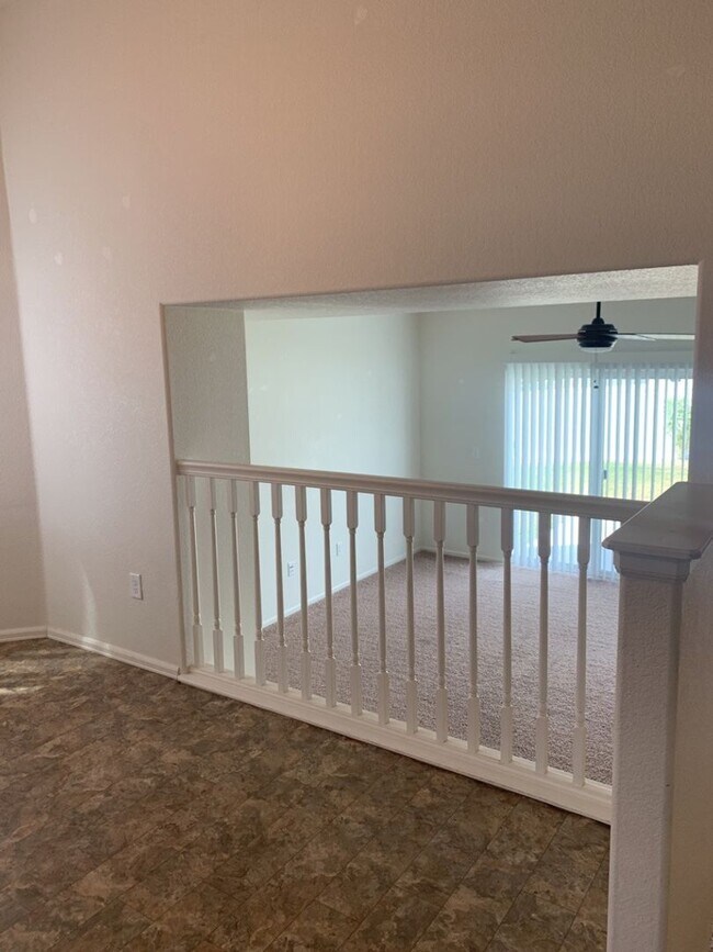Building Photo - Lovely Split-Level Home in South Loveland/Berthoud