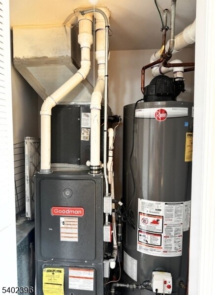 Building Photo - 104 Luttgen Pl