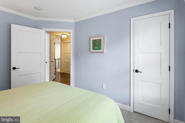 Building Photo - 11434 Cedar Ridge Dr