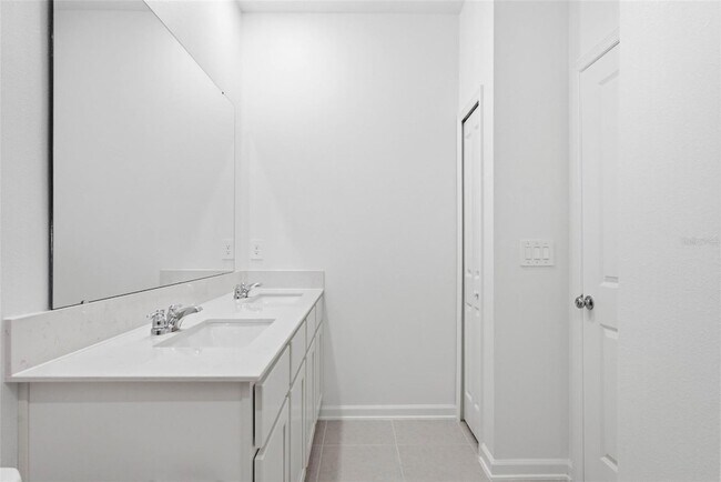 Building Photo - 5157 Green Belt Dr