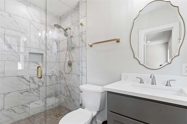 Building Photo - 4516 Fairway Ave