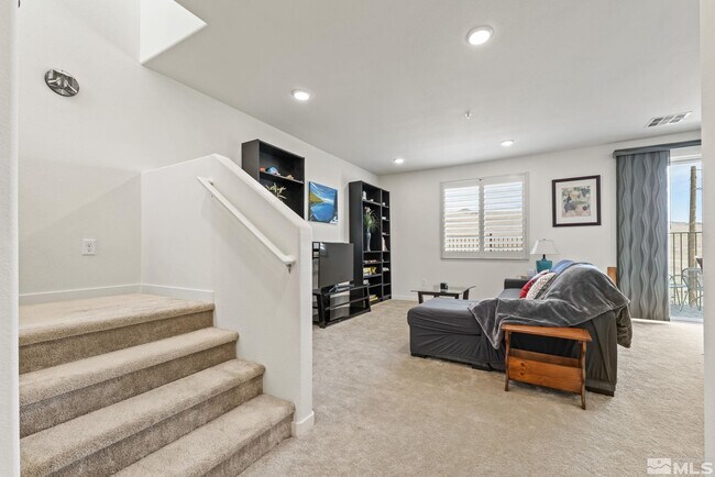 Building Photo - 4928 Black Falcon Way