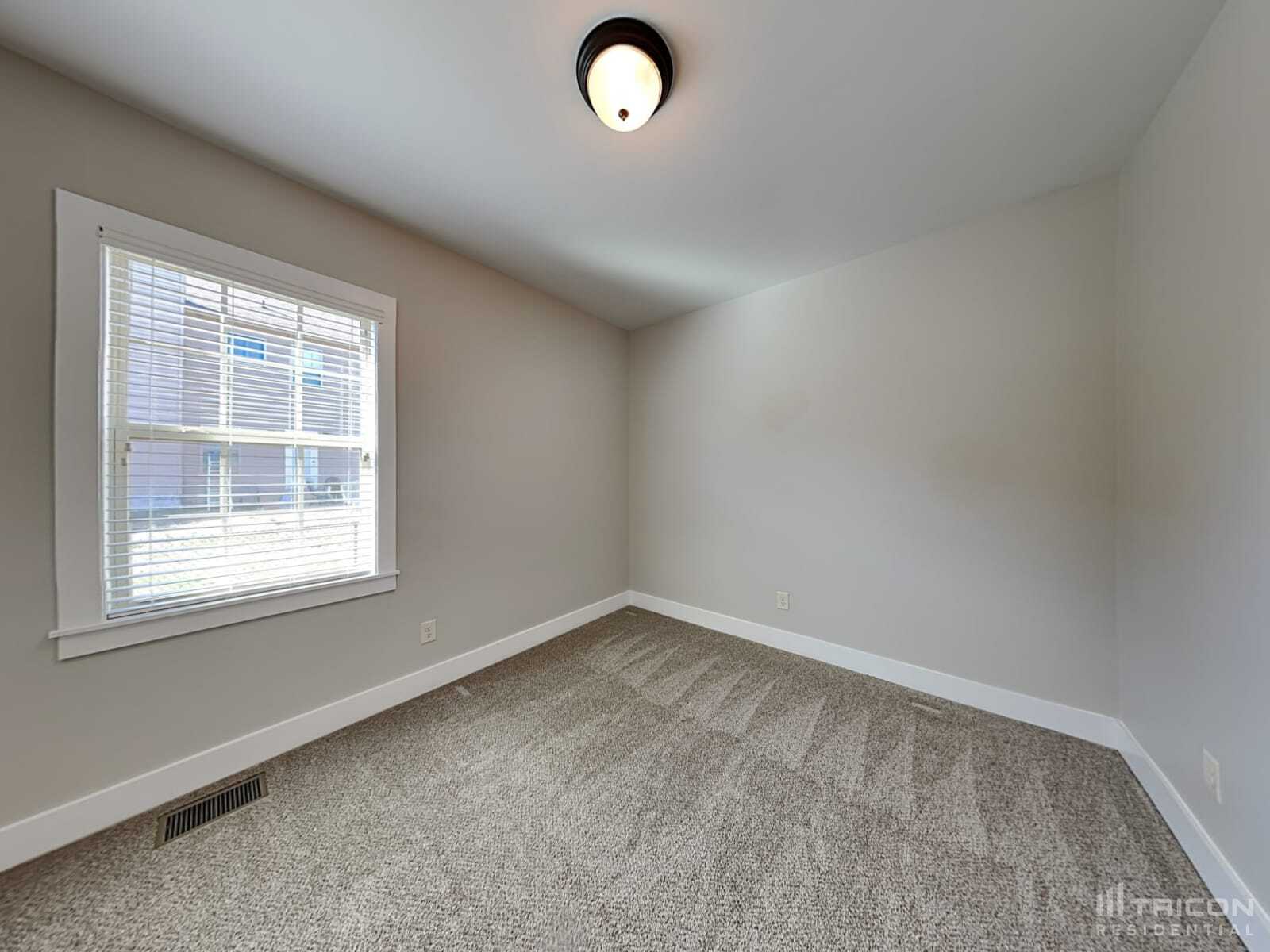 Building Photo - 1047 Harper Dean Wy