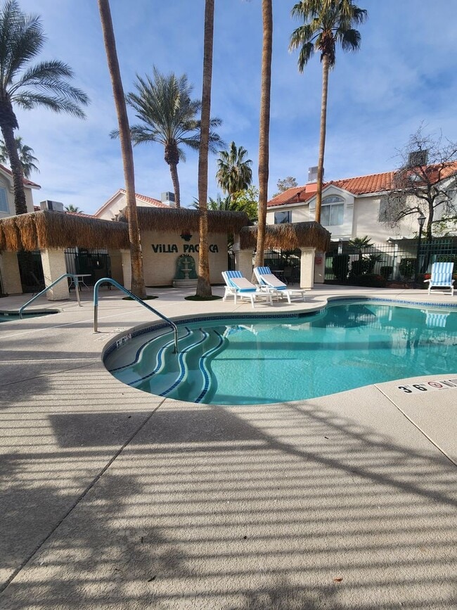 Building Photo - 5264 Island Chain Rd