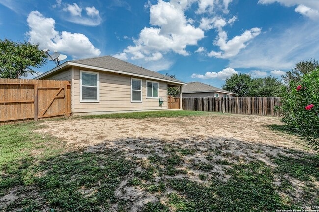 Building Photo - 316 Lonestar Gait