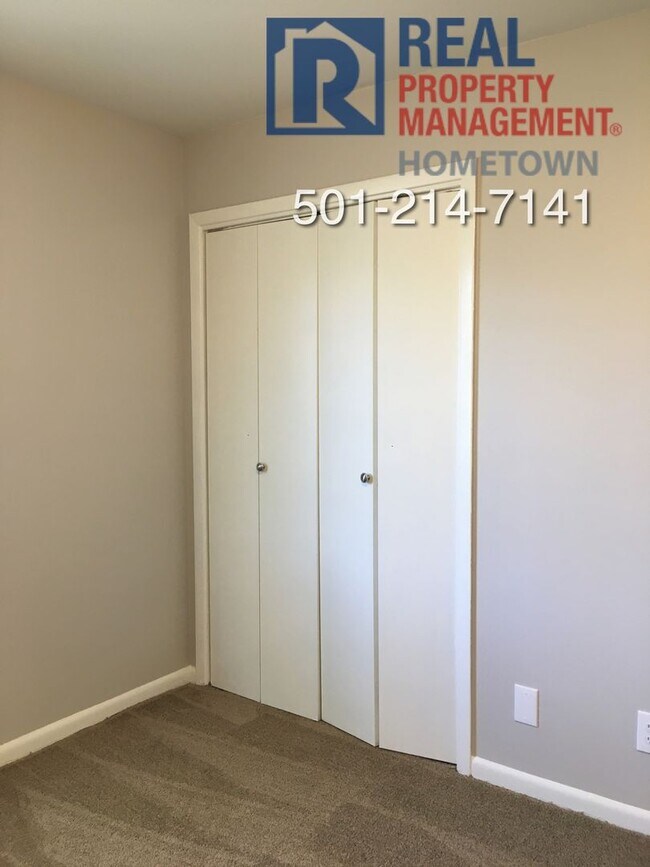 Building Photo - 5301 Southboro Ct