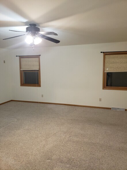Master Bedroom - 2267 S Syene Rd