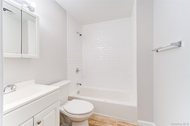 Building Photo - 2213 Mt Hope Rd