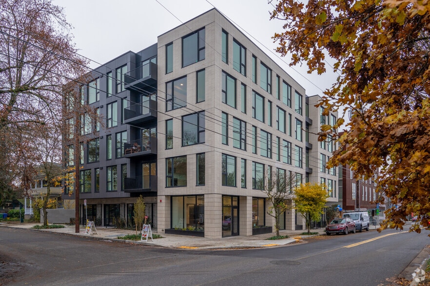 Exterior - Rothko Residences