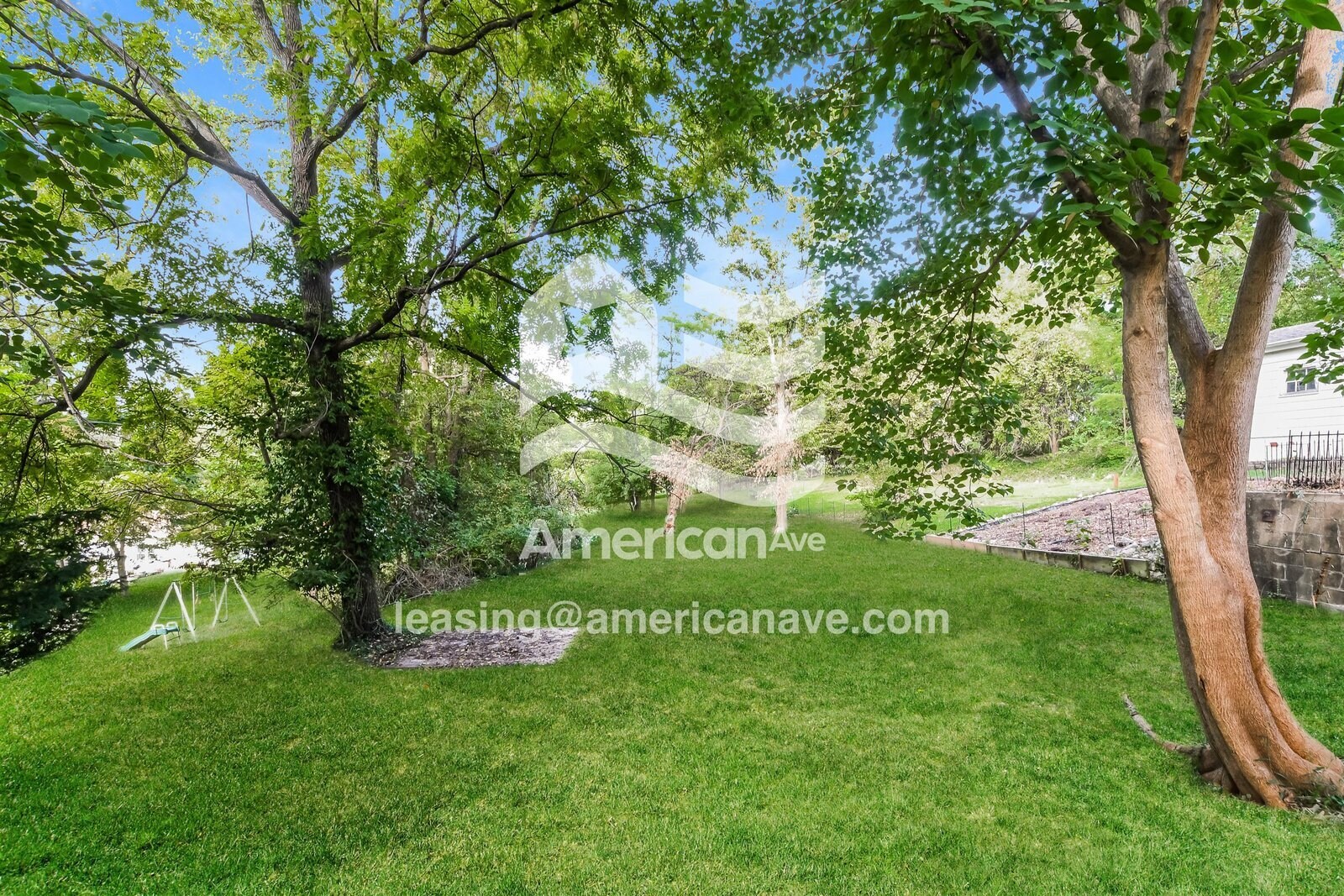 Building Photo - 313 Locust St