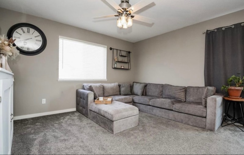 Building Photo - 1600 East 69th St N