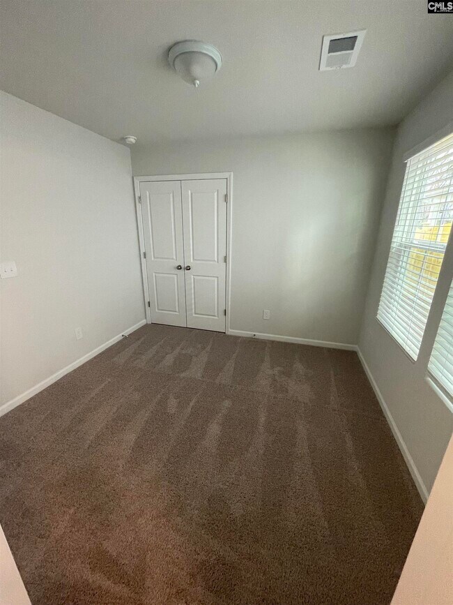 Building Photo - 269 Bangalore Wy