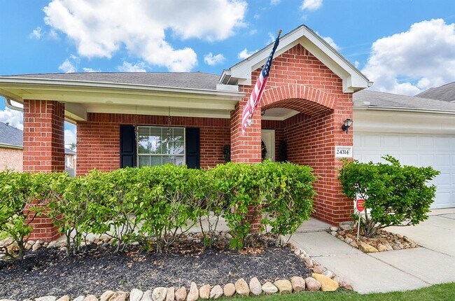 Building Photo - 24314 Leachwood Dr