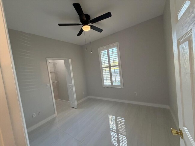 Building Photo - 14288 Lovers Key Ln