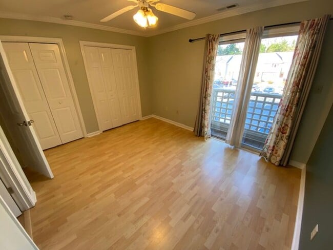 Building Photo - Charming 2-Bedroom Townhome in Glades Community!